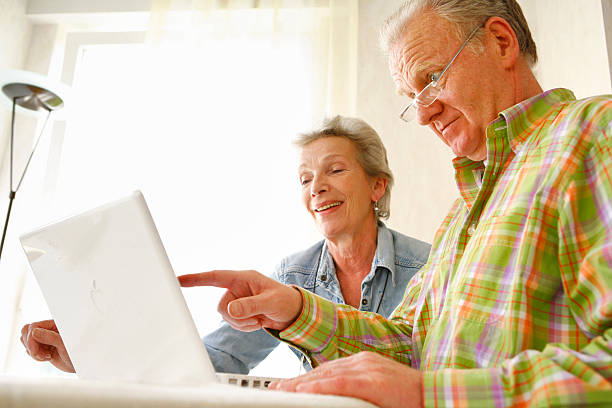 Experience Still Matters: 17 Companies Actively Recruiting Older Professionals for Remote Roles